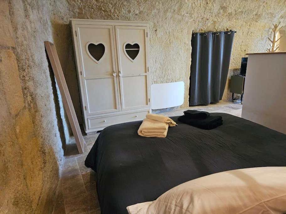 Charmante Maison Troglodyte Loire Valley Rochecorbon Exterior foto